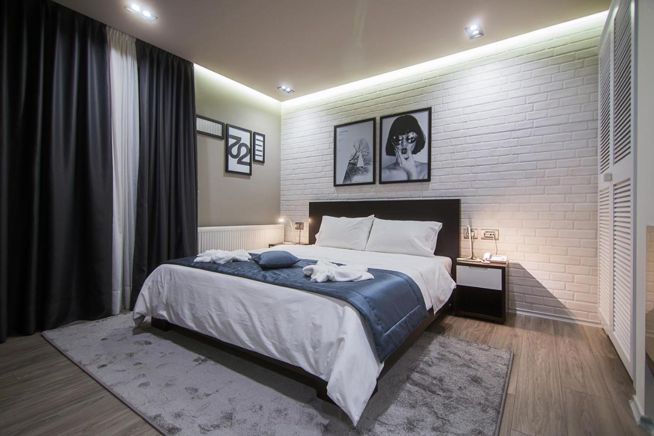 קורצ'ה Hotel Regal מראה חיצוני תמונה